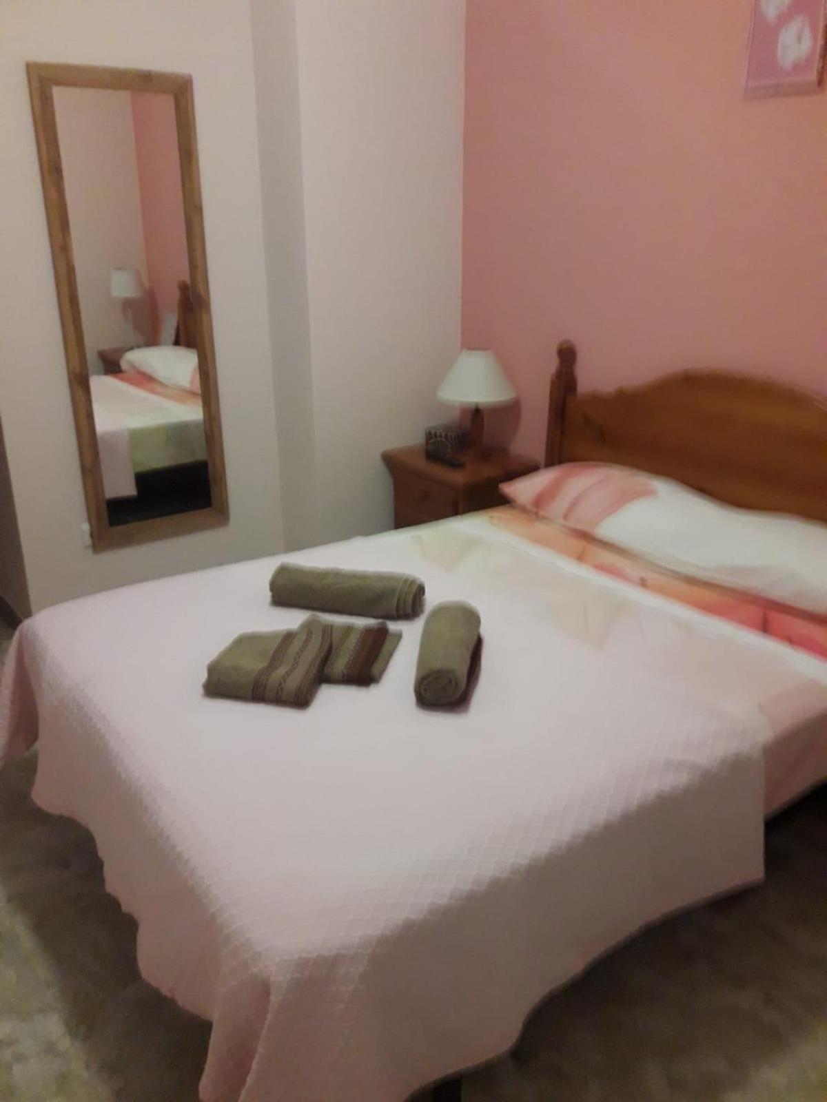 Piso De 3 Habitaciones En El Centro De Punta Umbria Recien Renovado! Exteriör bild
